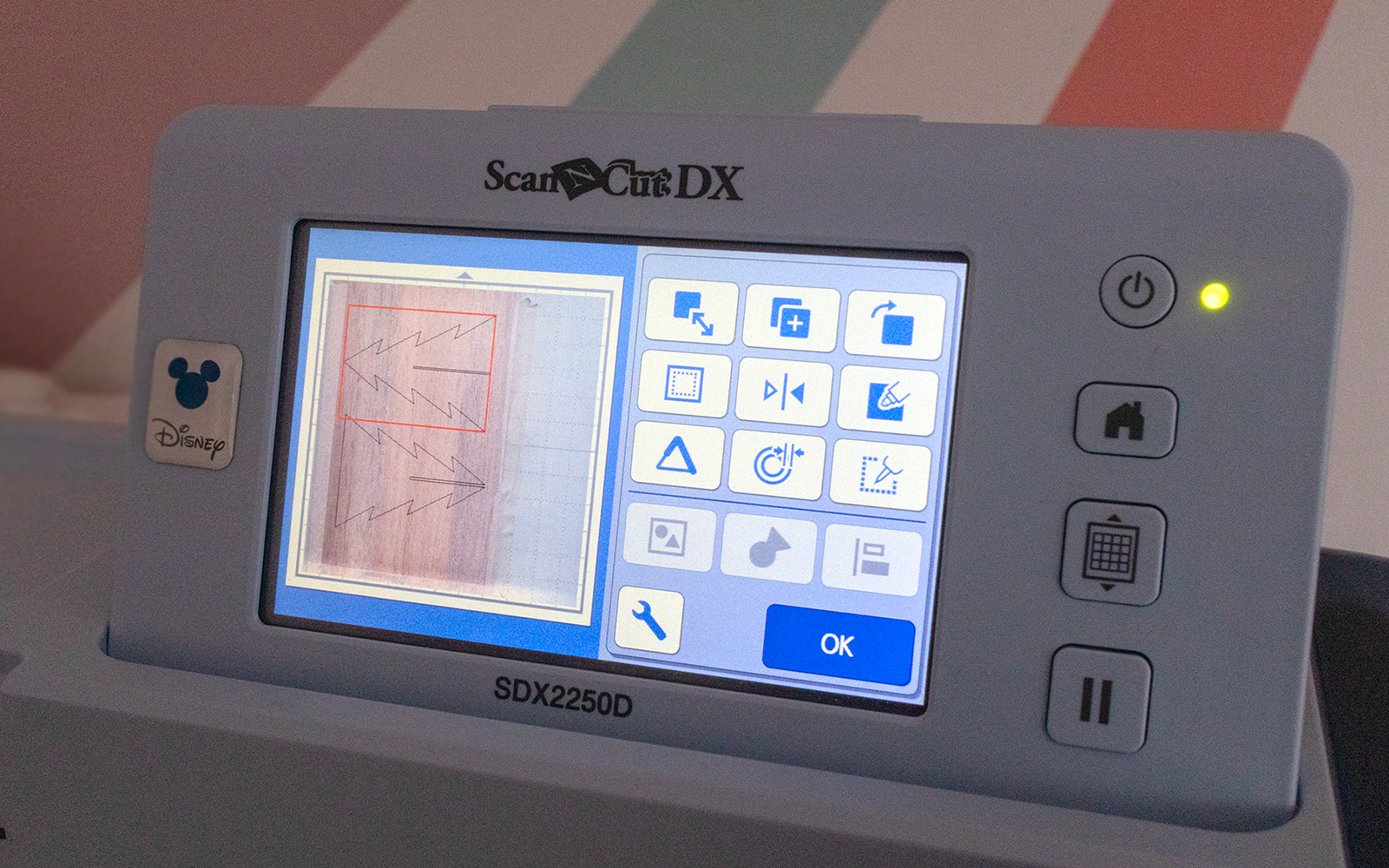 ScanNCut screen with tree designs.