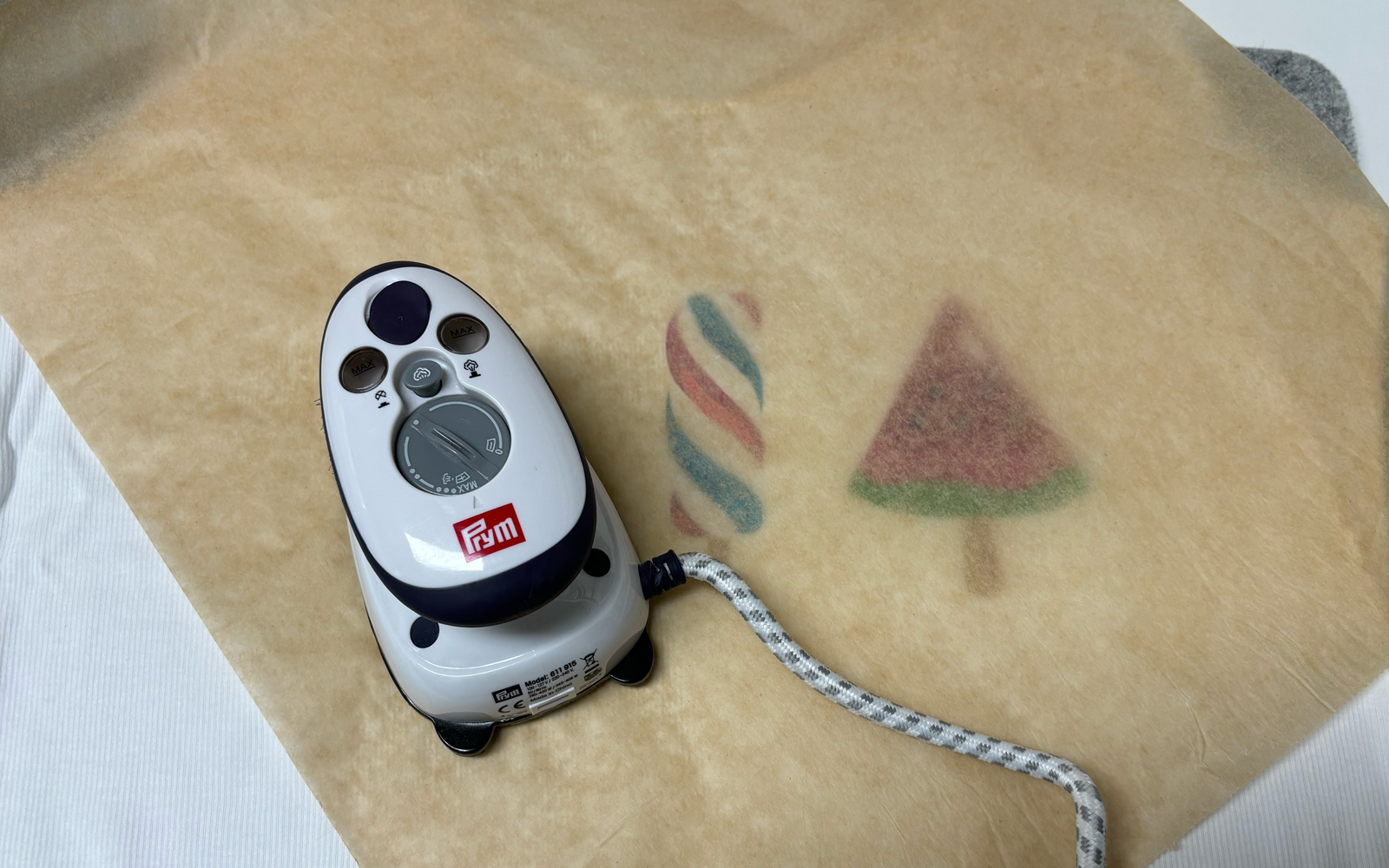 Lollies-HTV-step