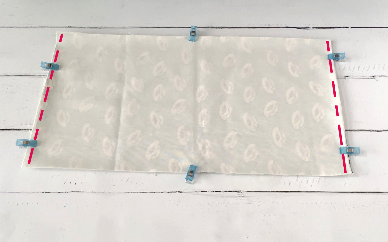 Lining clipped to printed fabric