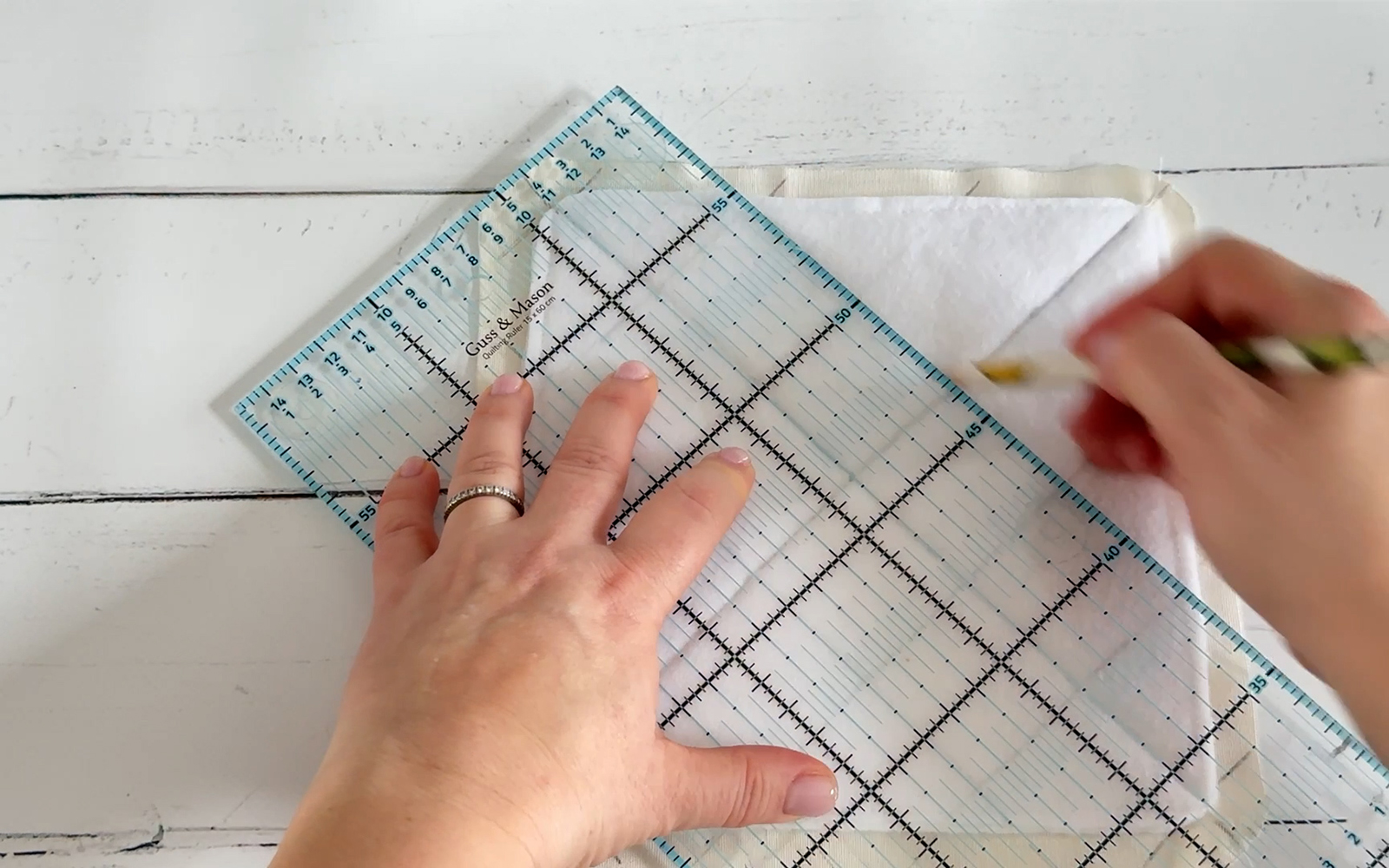marking diagonal squares on batting with quilting ruler