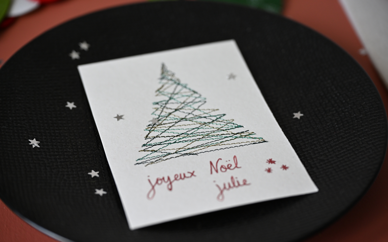 Sewing machine stitched Xmas card with tree