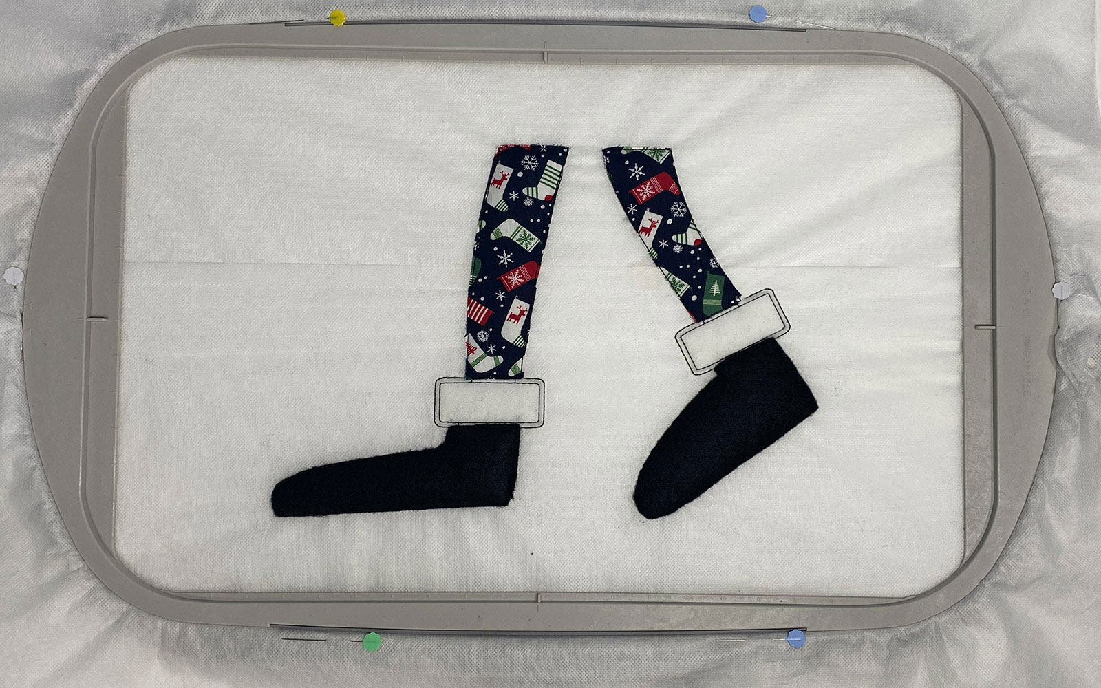 Giant-santa-6-boot-trim