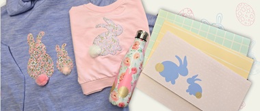 Pulls pastel bouteille d'eau et papeterie avec motif lapin en appliqué