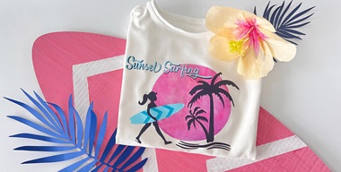 Retro zomers surf T-shirt gemaakt op Brother ScanNCut