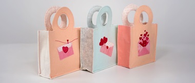 Valentine-envelope-embroidery-main