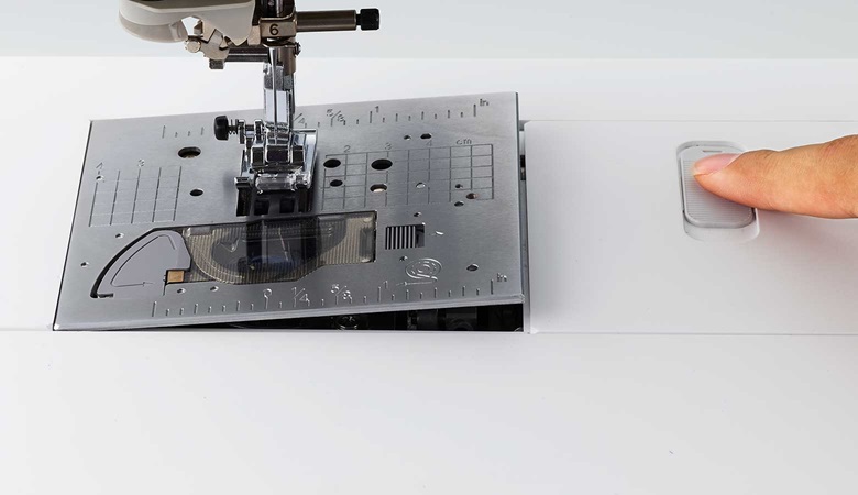Close up of stitch plate of Brother Luminaire Innov-is XP3