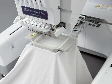 Magnet embroidery frame