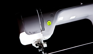 Close-up van een naaimachine