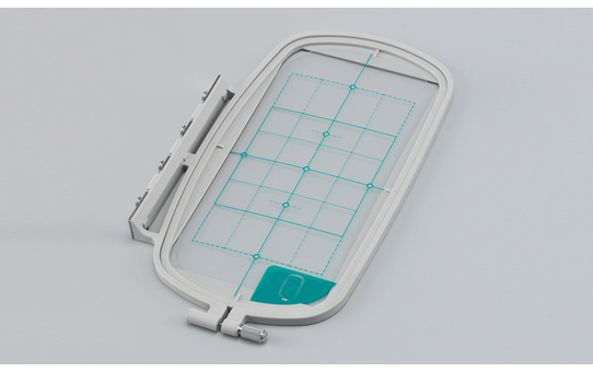EF71 Large Embroidery frame 17 x 10cm 2