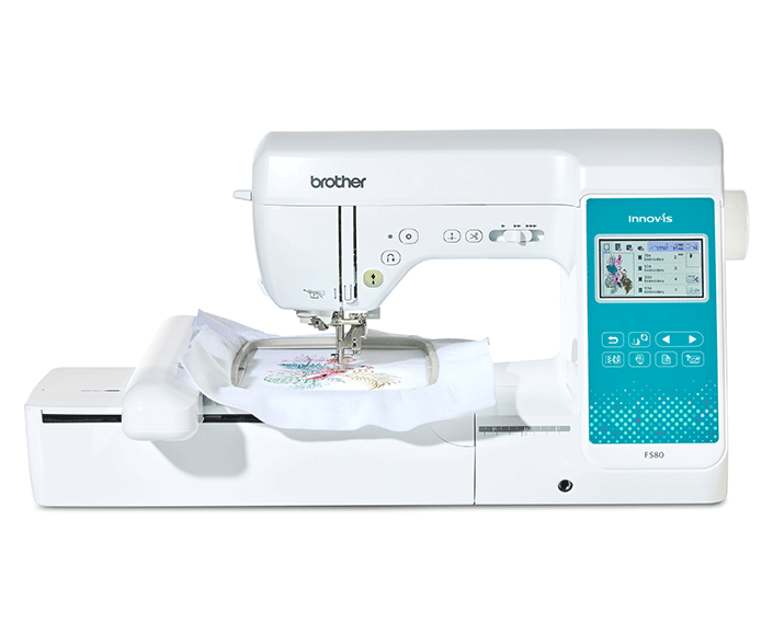 Brother Innov-is F580 naai- en borduurmachine op witte achtergrond