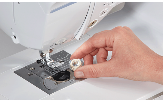 Innov-is NV2700 macchina per cucire, ricamare e quilting ad uso domestico 6