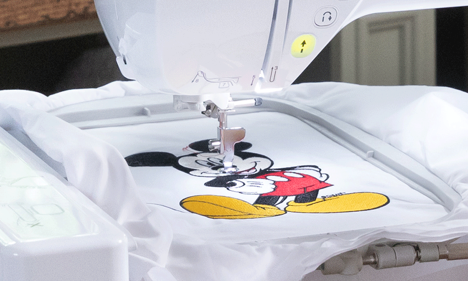 Innov-is NV2750D Disney sewing, quilting and embroidery machine 3