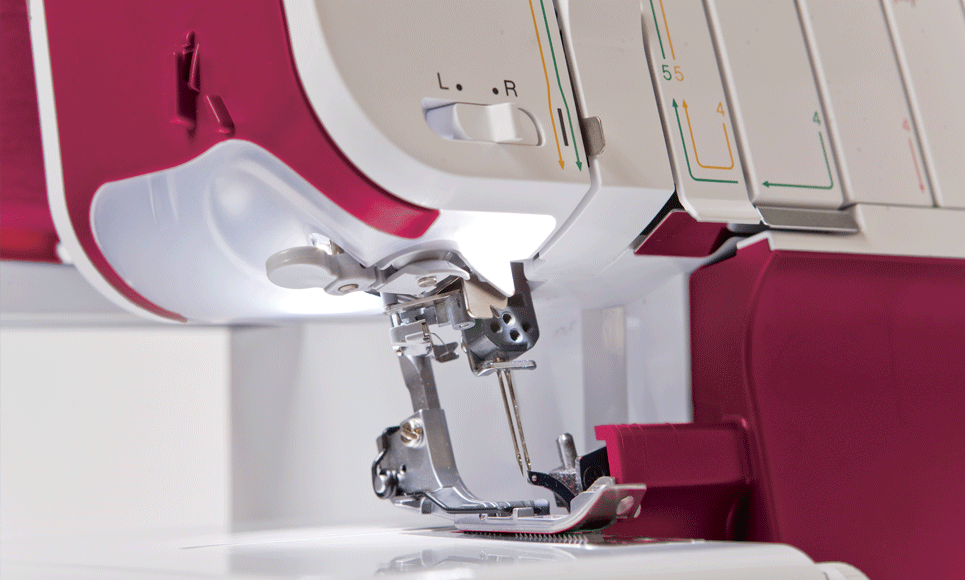 755D оверлок  7