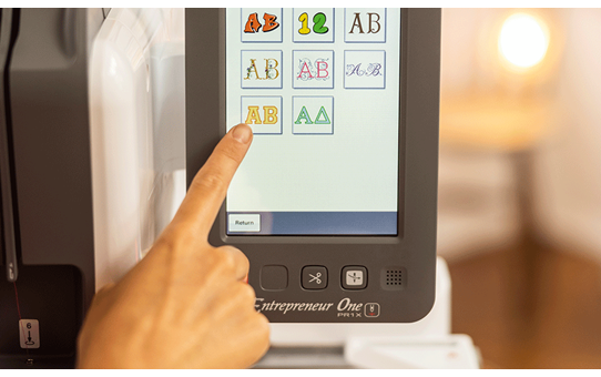 PR1 single needle embroidery machine  9