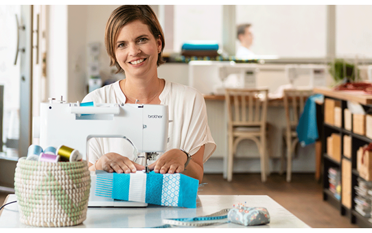 Innov-is A150 naaimachine 5