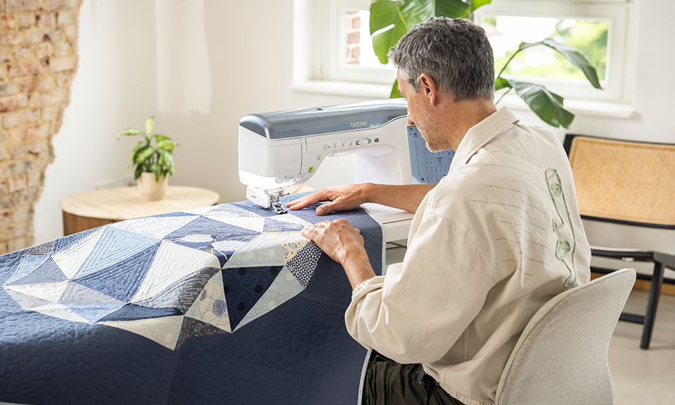 Celeste Innov-is CX1  macchina per cucire e quilting 6