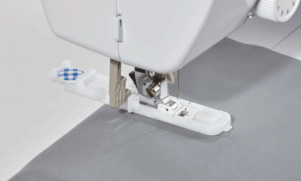 DS50 компьютеризованная швейная машина  4