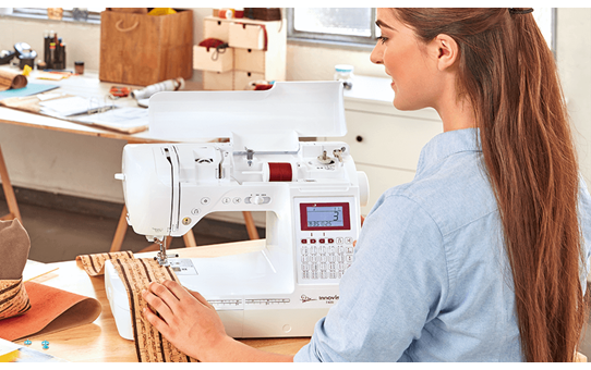 Innov-is F400 Nähmaschine 6