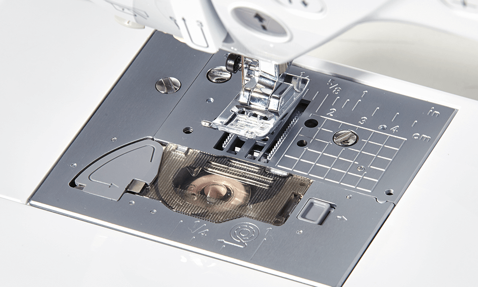 Innov-is F410 Machine à coudre  6