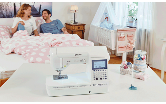 Innov-is F420 sewing machine 6