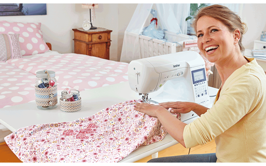 Innov-is F420 sewing machine 7