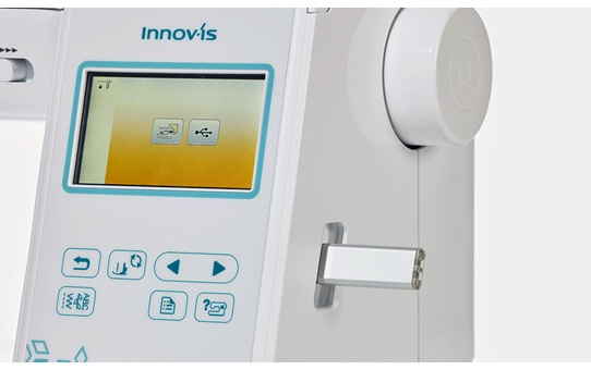 Innov-is F560 sewing machine 7