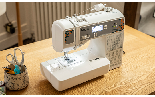 FS200CE sewing and quilting machine 5