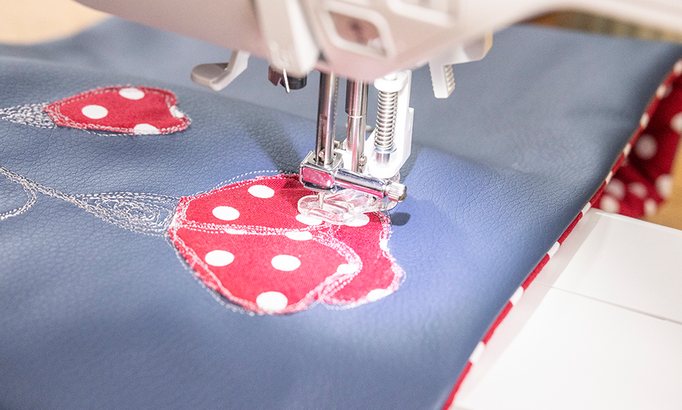 FS250 Makers Edition sewing and quilting machine 4