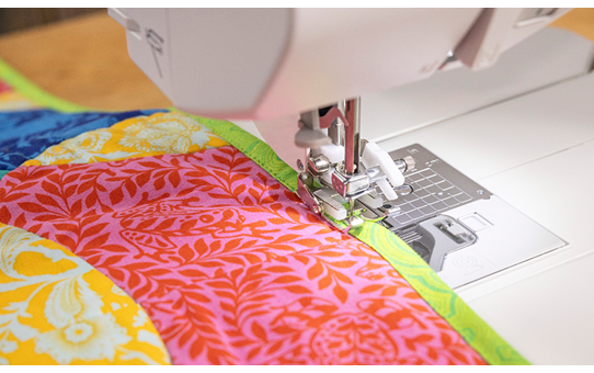 FS250 Makers Edition sewing and quilting machine 5