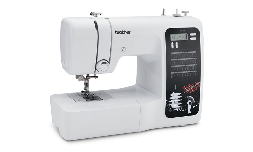 FS45E компьютеризованная швейная машина  2
