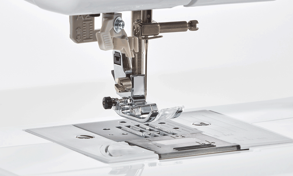 FS70E компьютеризованная швейная машина  7