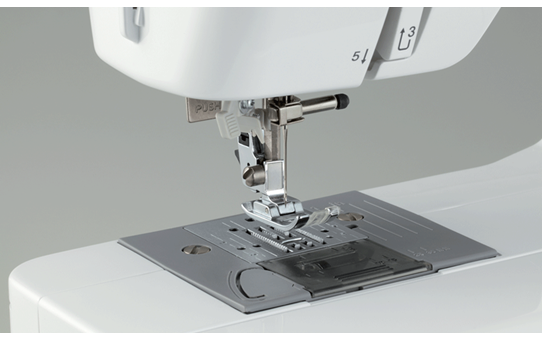 HF37 Strong and Tough sewing machine 2
