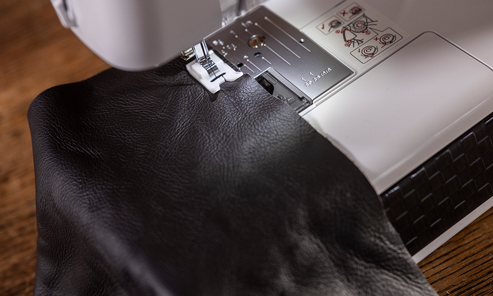 HF37 Strong and Tough sewing machine 9