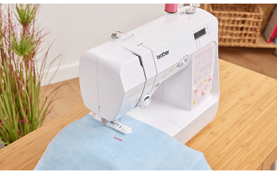KD40s Little Angel (Petit Ange) machine à coudre électronique 5
