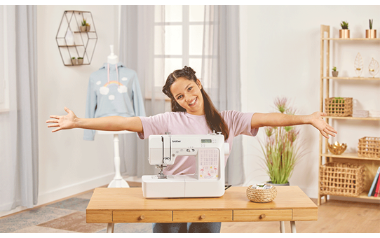 KD40s Little Angel elektronische Nähmaschine 7