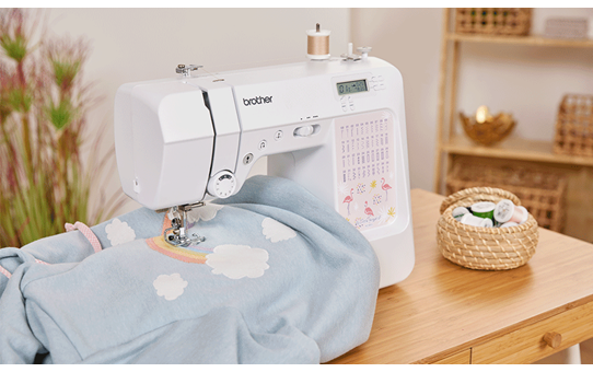 KD40s Little Angel elektronische Nähmaschine 8