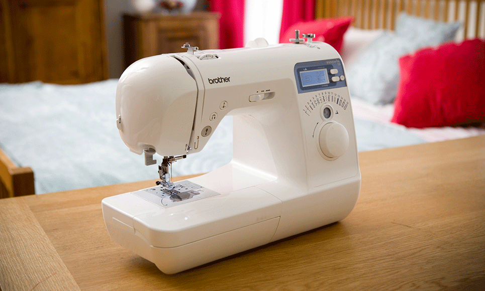 Innov-is 10 компьютеризованная швейная машина  7