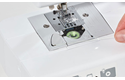 SH40 electronic sewing machine 4