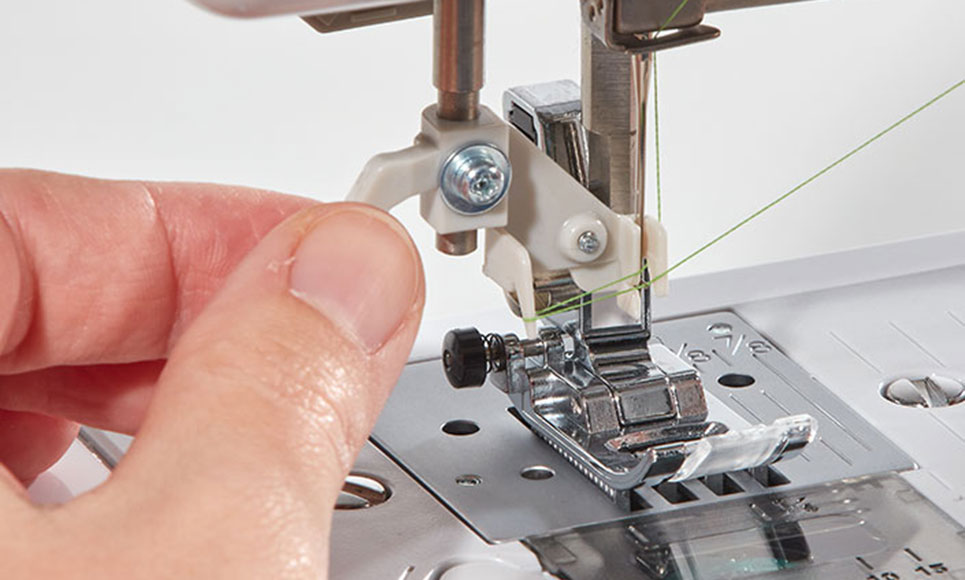 SH40 electronic sewing machine 7