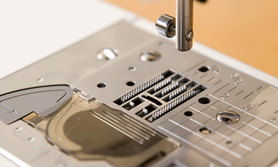 Style 80e компьютеризованная швейная машина  3