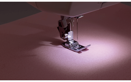 Universal 25 электромеханическая швейная машина  2