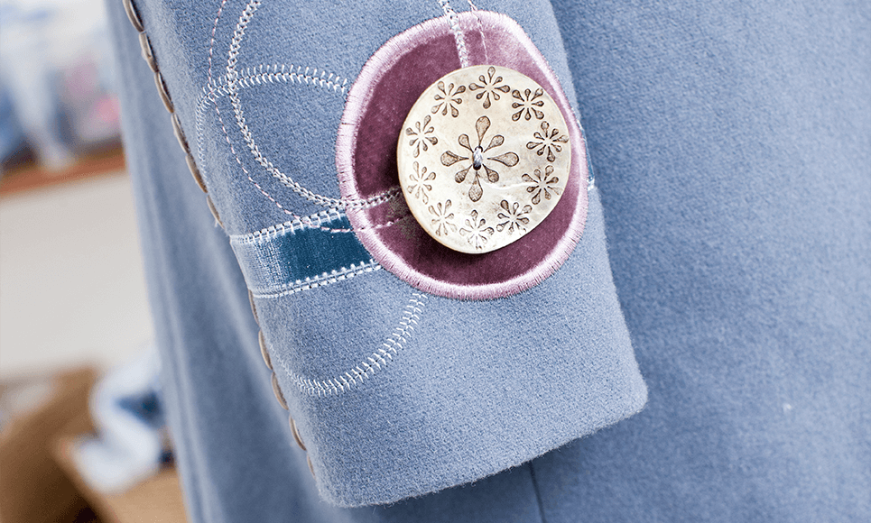 Innov-is VQ2 sewing and quilting machine 6