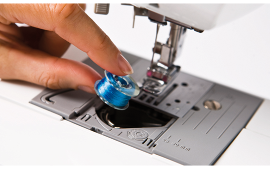 XQ3700 Nähmaschine 2